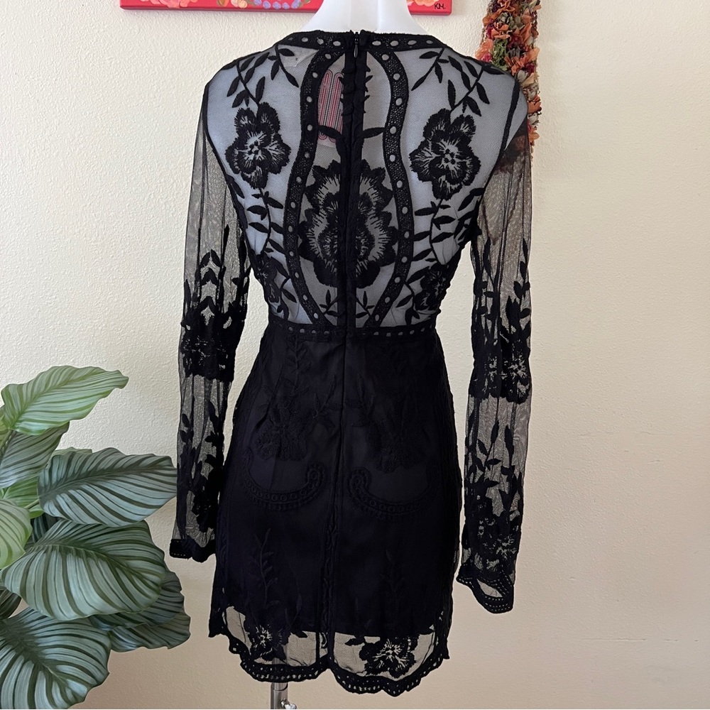 Black Lace Cocktail Dress